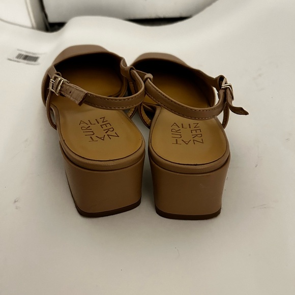 The Naturalizer Jayla Slingback Pumps - Picture 5 of 5